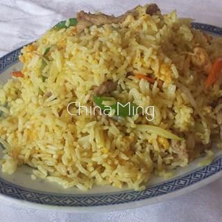Arroz frito al curry con ternera - Imagen 1
