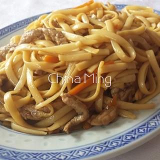 Tallarines con ternera - Imagen 1